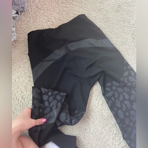 BSP Black Leopard Contour High-Waist Leggings - Women SZ L - Picture 5 of 12